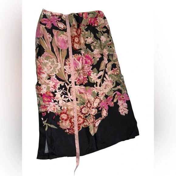 Anthropologie Pink & Black Floral Side-Slit Midi Skirt - Size 10 - Picture 5 of 8